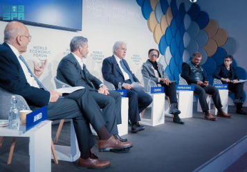 وزير التجارة: حجم تجارة الخدمات في المملكة 540 مليار ريال بنمو 7% سنويًّا